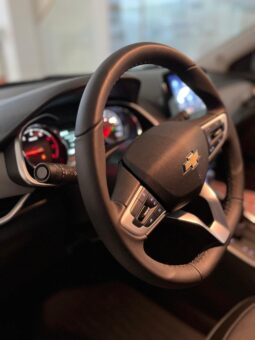 
										Chevrolet Onix Premier completo									