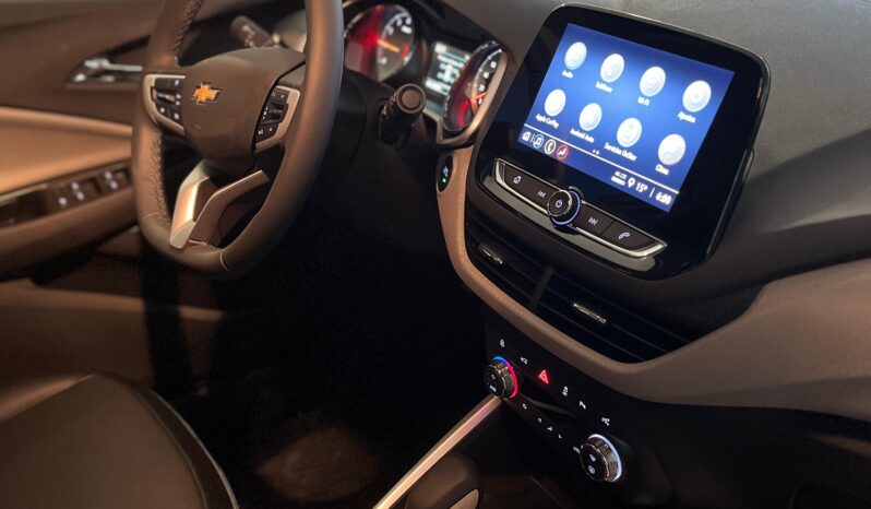 
								Chevrolet Onix Premier completo									