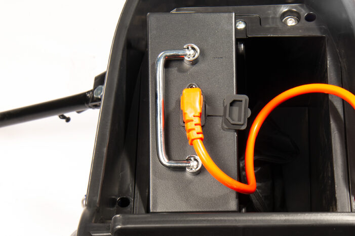 
								Spy Racing Z6 completo									