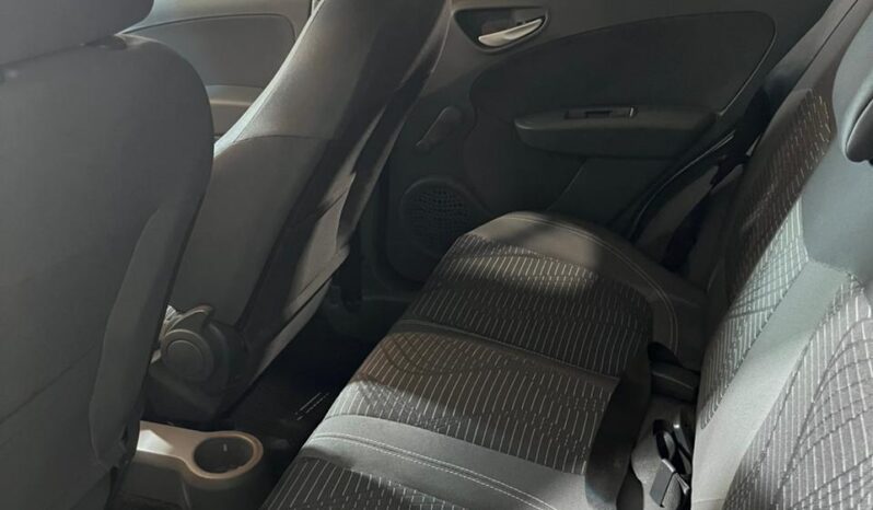 
								Fiat Palio Attractive 1.4 completo									