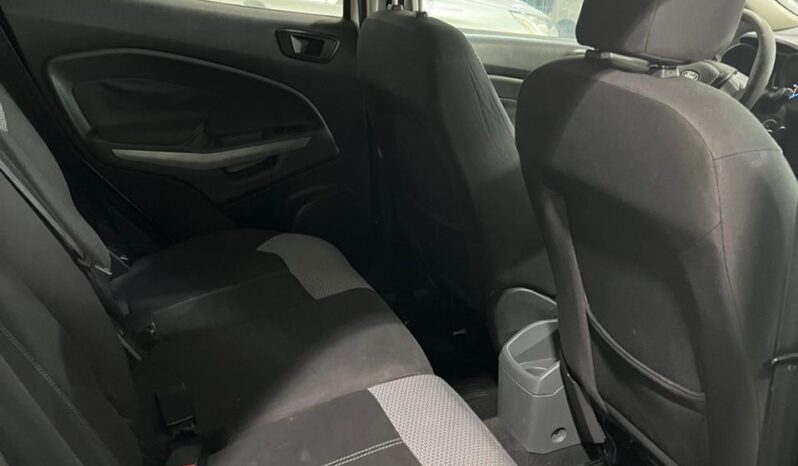 
								Ford Fiesta Ambiente Plus completo									