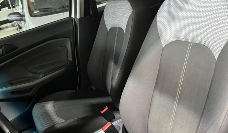 
								Ford KA Viral completo									