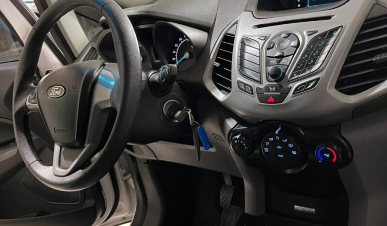 
								Ford KA Viral completo									