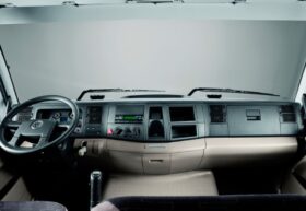 Volkswagen Constellation 17.280