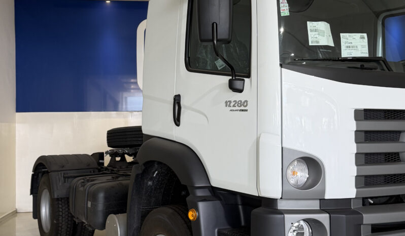 
								Volkswagen Constellation 17.280 completo									