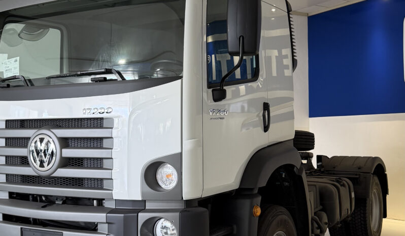 
								Volkswagen Constellation 17.280 completo									