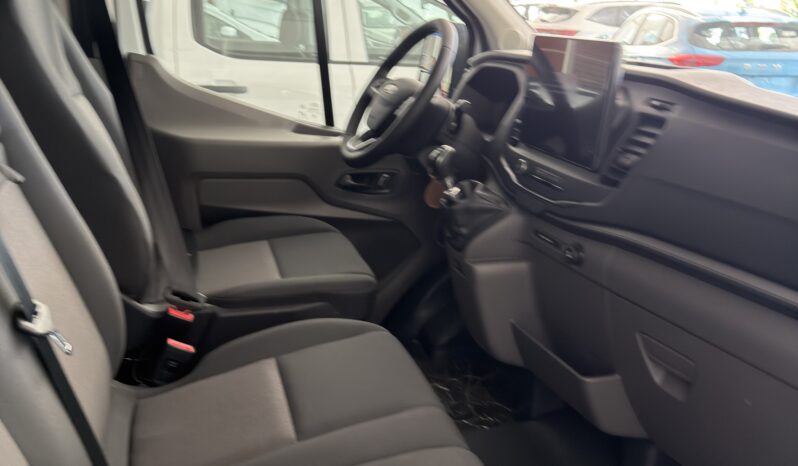 
								Ford Transit Furgón completo									