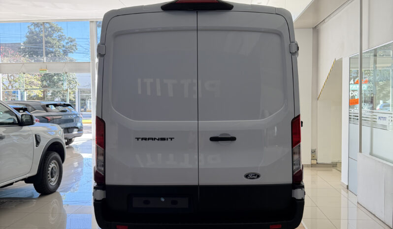 
								Ford Transit Furgón completo									