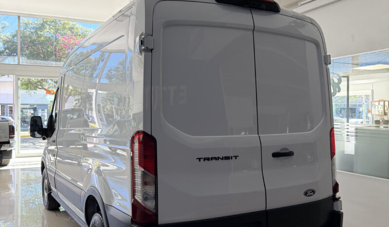 
								Ford Transit Furgón completo									