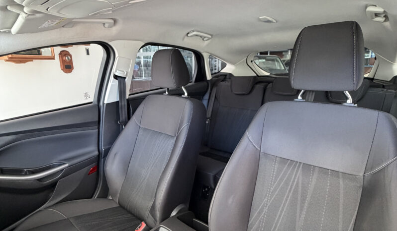 
								Ford Focus S 2017 completo									