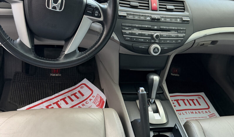 
								Honda Accord V6 completo									