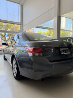 
										Honda Accord V6 completo									