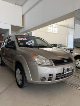 
										Ford Fiesta Ambiente Plus completo									