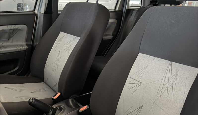 
								Ford Fiesta Ambiente Plus completo									