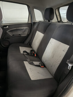 
										Ford Fiesta Ambiente Plus completo									