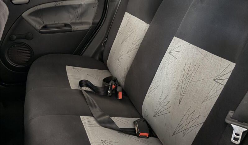 
								Ford Fiesta Ambiente Plus completo									