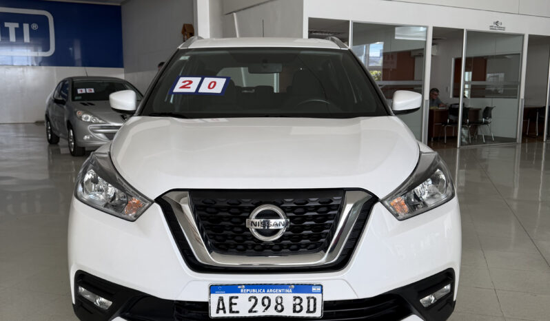 
								Nissan Kicks Advance completo									