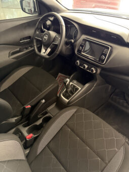 
										Nissan Kicks Advance completo									