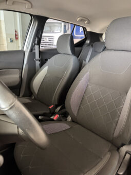 
										Nissan Kicks Advance completo									