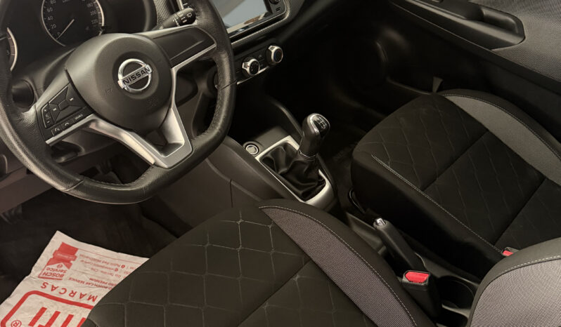 
								Nissan Kicks Advance completo									