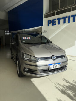 
										Volkswagen Suran Track 1.6 5D completo									