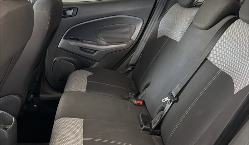 
								Ford EcoSport TDCI completo									