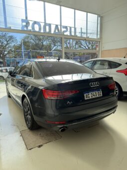 
										Audi A4 2.0 TFSI – 2018 completo									