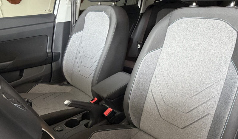 
								Volkswagen Virtus Comfortline completo									