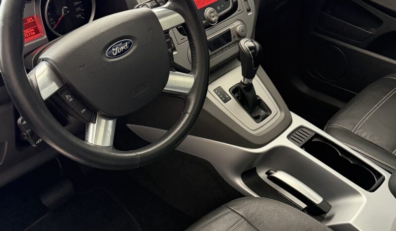 
								Ford Kuga Titanium 2.5 – 2013 completo									