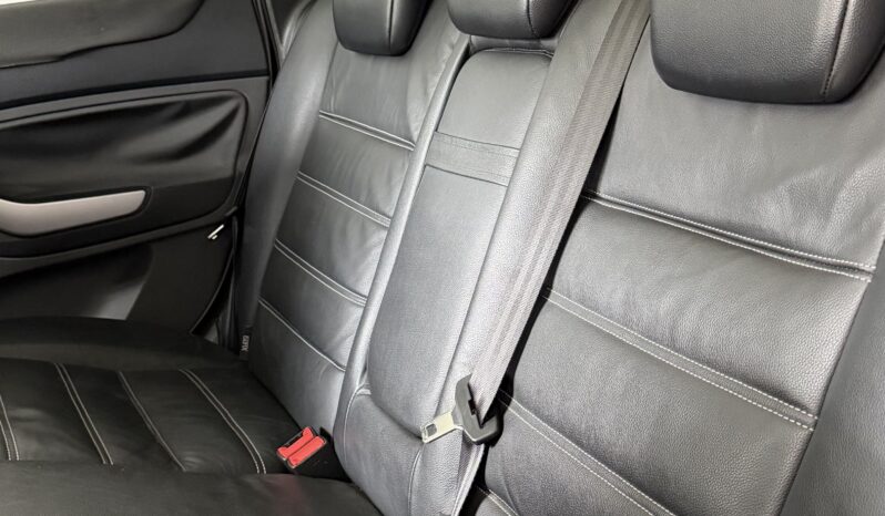 
								Ford Kuga Titanium 2.5 – 2013 completo									