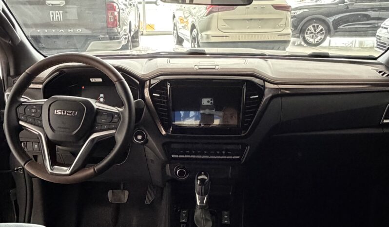 
								Isuzu D-Max 3.0 LSE completo									