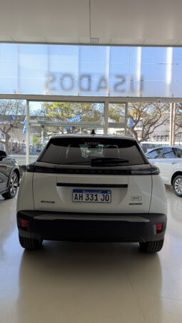 
										Peugeot 2008 Active T200 completo									
