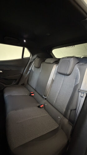 Peugeot 2008 Active T200
