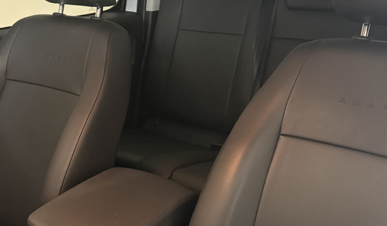 
								Volkswagen Amarok Trendline MT 4×2 – 2025 completo									